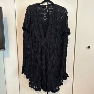 Lace dress/tunic with belle sleaves